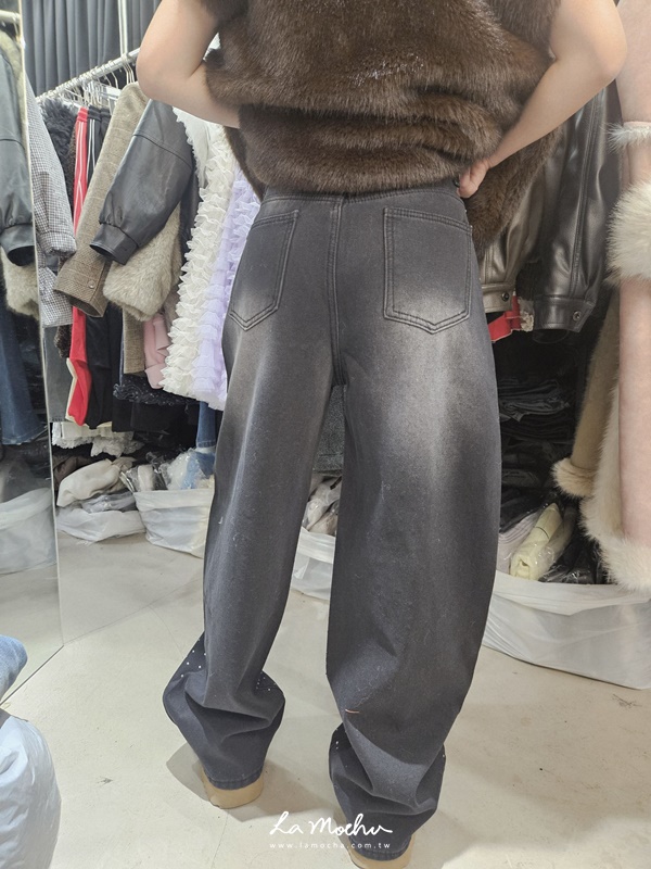 (限量商品)黑鑽牛仔長褲